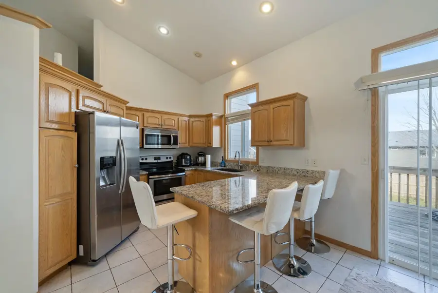 3008 W Courtyard Ln, Sioux Falls, SD 57108 - Image #2