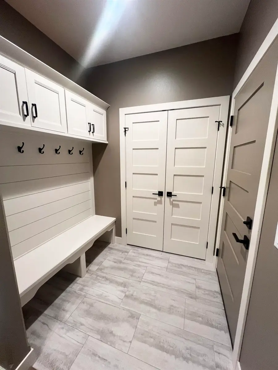 7107 E Copper Stone Cir, Sioux Falls, SD 57110 - Image #3