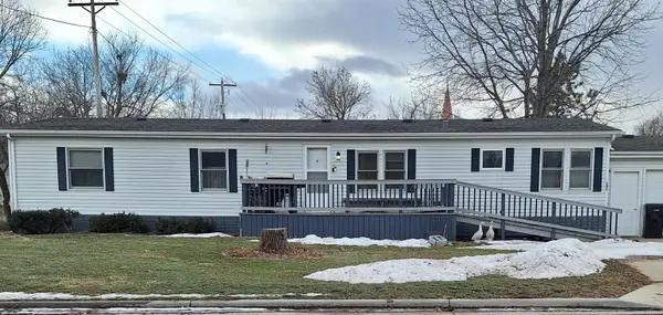 231 W Washington Ave, Salem, SD 57058