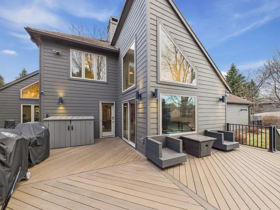 804 E 57th St, Sioux Falls, SD 57105 - Image #2