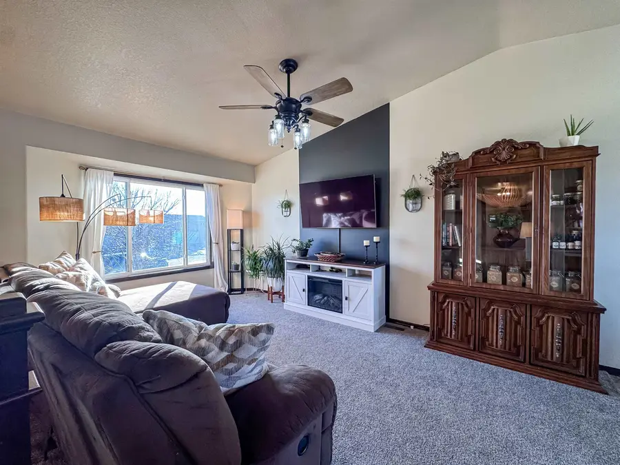 4008 W 92nd St, Sioux Falls, SD 57108 - Image #3