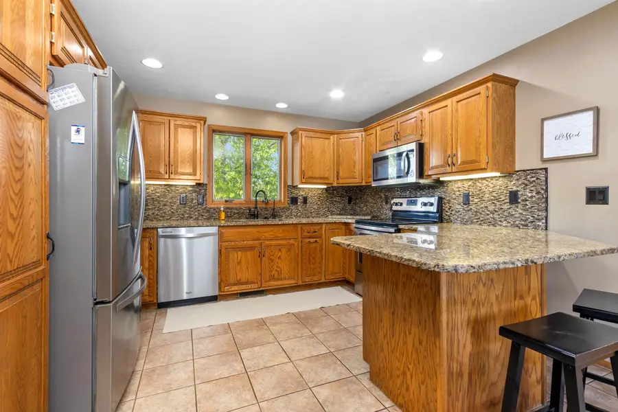 47862 Atterbury Ct, Harrisburg, SD 57032 - Image #2