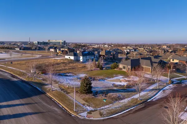 Latigo Trl, Sioux Falls, SD 57108