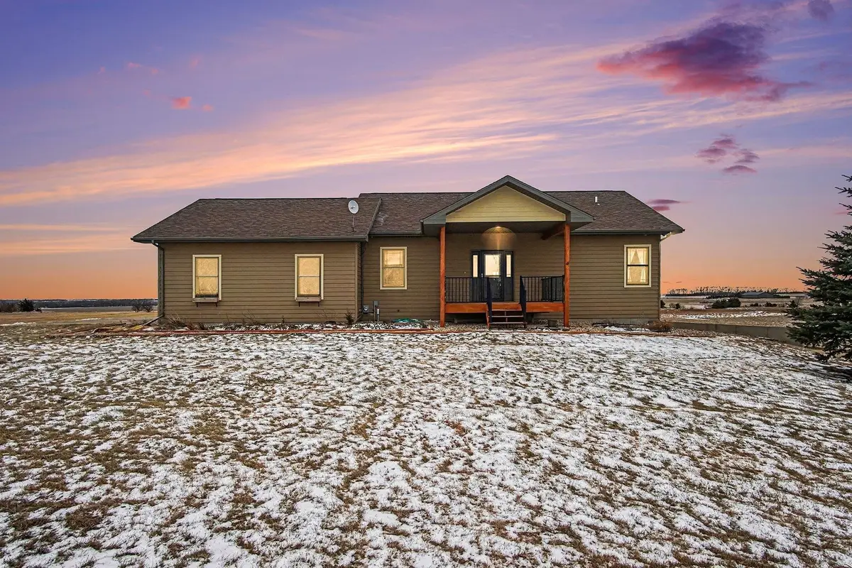 45733 238th St, Madison, SD 57042 - Image #1