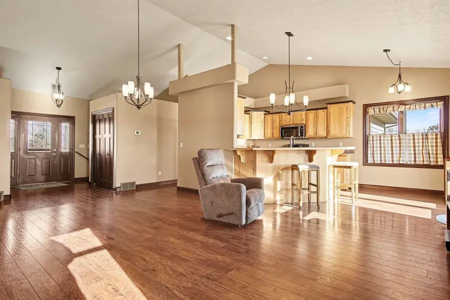 45733 238th St, Madison, SD 57042 - Image #3