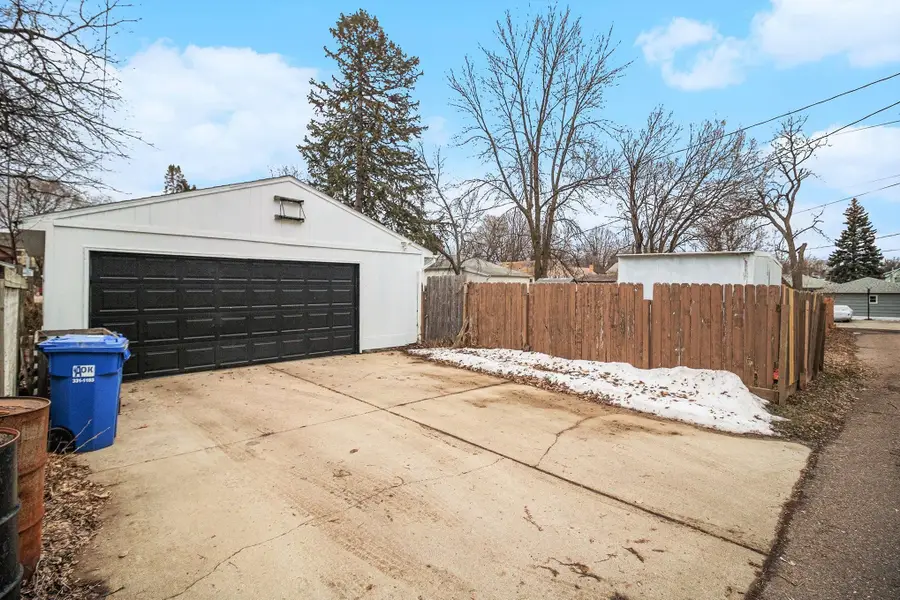 517 N Walts Ave, Sioux Falls, SD 57104 - Image #3