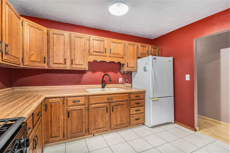 2904 E 21st St, Sioux Falls, SD 57103 - Image #2