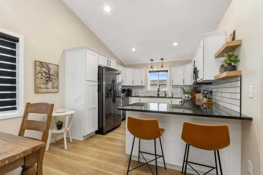 3703 W 93rd St, Sioux Falls, SD 57108 - Image #3