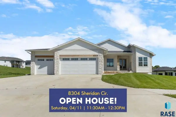 8304 Sheridan Cir, Sioux Falls, SD 57110