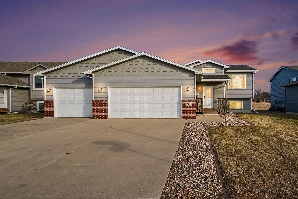 200 N Ceylon Ave, Tea, SD 57064 - Image #1