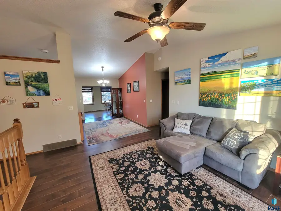 7212 W Strabane St, Sioux Falls, SD 57106 - Image #3