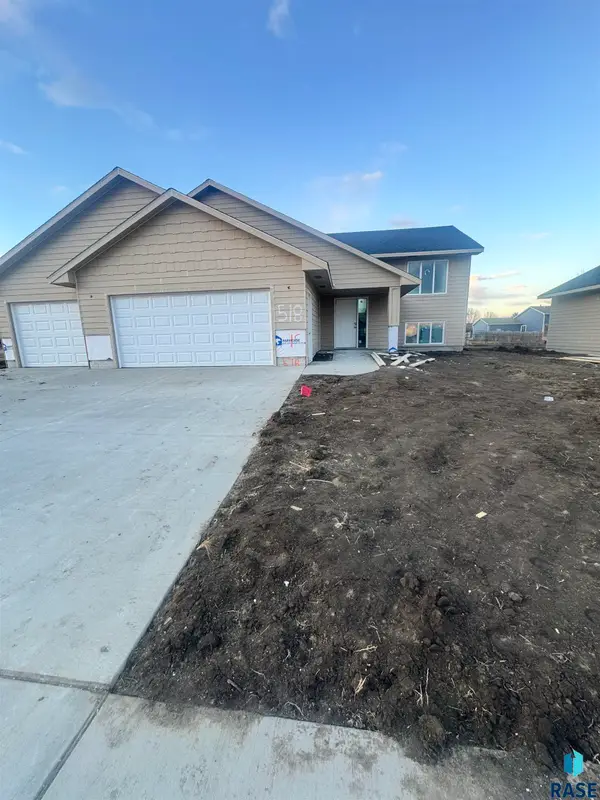 518 Shirley St, Harrisburg, SD 57032