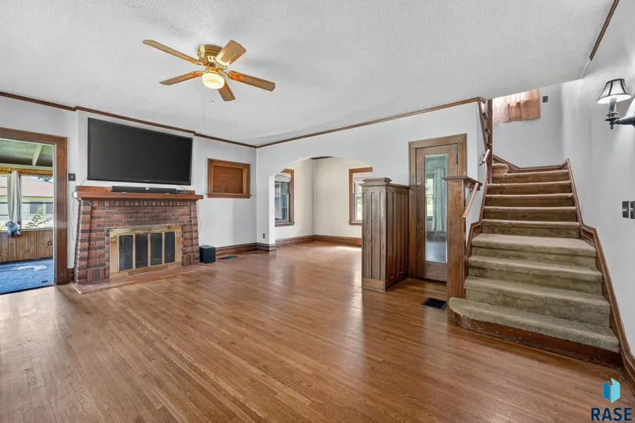 209 Kluckholm St, Montrose, SD 57048 - Image #2