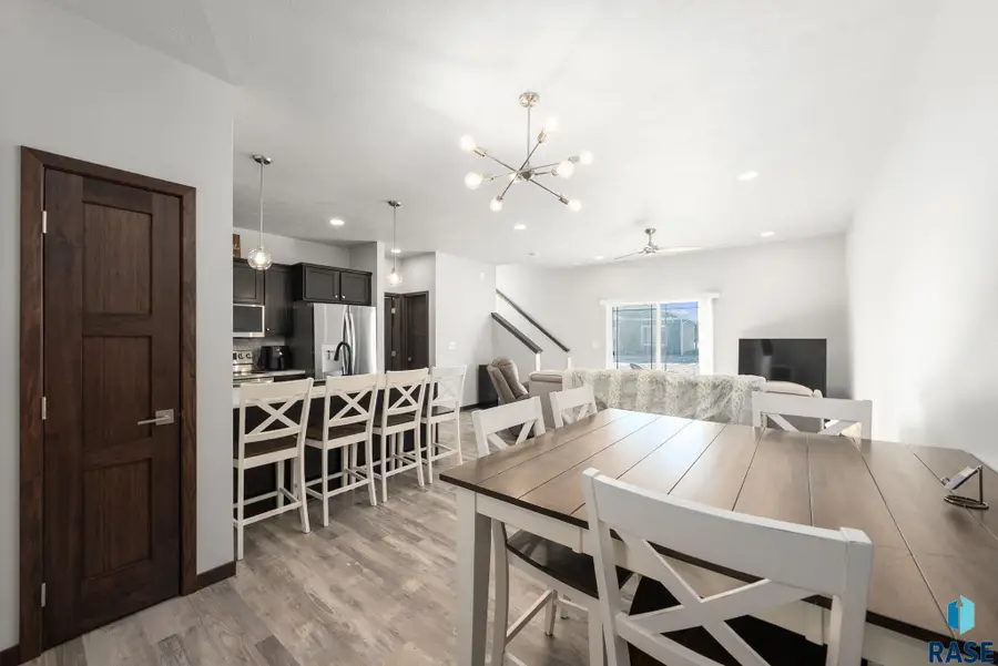 6907 W Gresford Pl, Sioux Falls, SD 57106 - Image #3