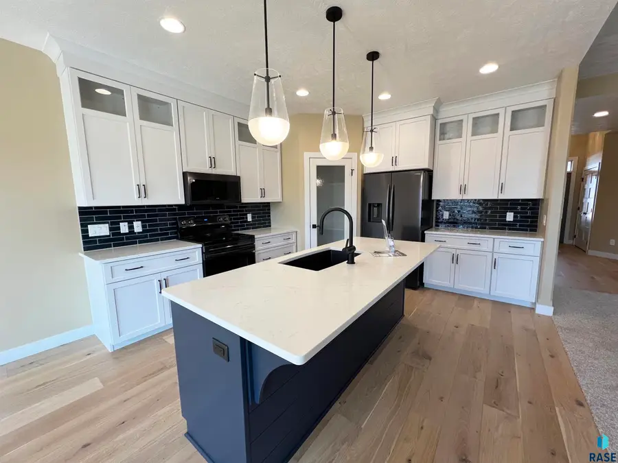 7009 E Copper Stone Cir, Sioux Falls, SD 57110 - #2