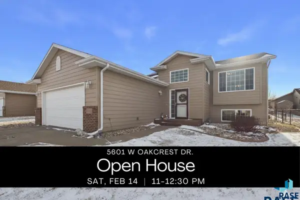 5601 W Oakcrest Dr, Sioux Falls, SD 57107