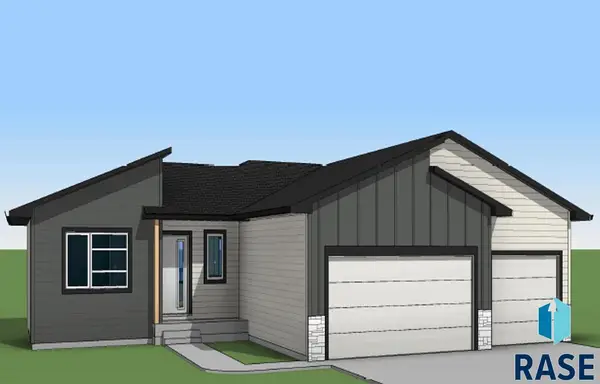 5317 E Brennan Dr, Sioux Falls, SD 57110