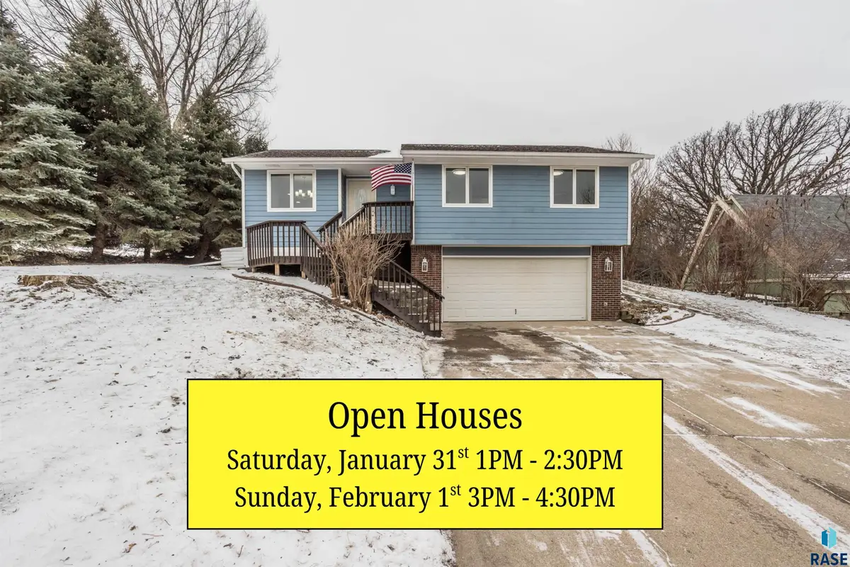 5303 E Lake Placid Cir, Sioux Falls, SD 57110 - Image #1