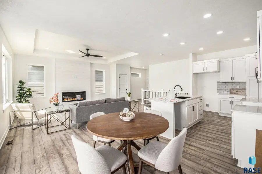 7225 E Waters Edge Pl, Sioux Falls, SD 57110 - #3