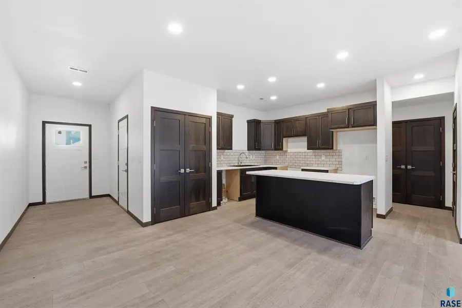 7002 E Brooks Edge Pl, Sioux Falls, SD 57110 - #3