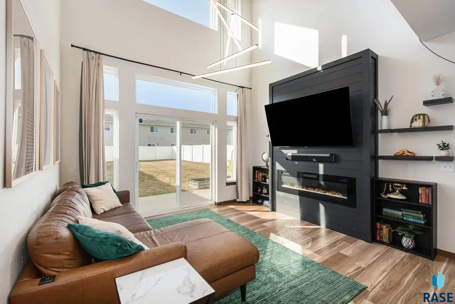 6146 S Alki Pl, Sioux Falls, SD 57108 - Image #3