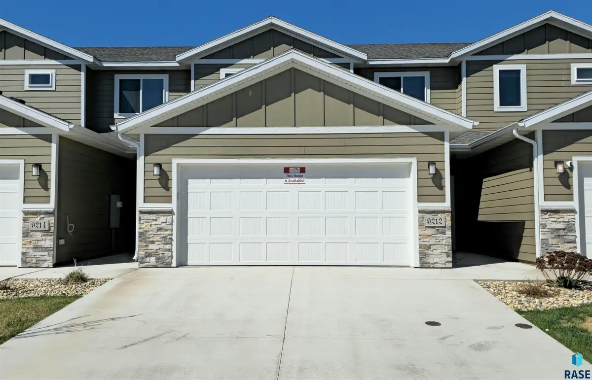9212 W Ark Pl, Sioux Falls, SD 57106 - #1