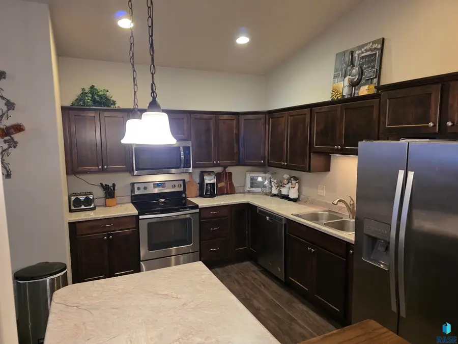 7905 S Merrit Pl, Sioux Falls, SD 57108 - Image #2