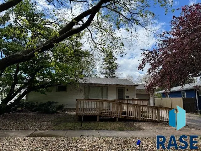 3101 S Jefferson Ave, Sioux Falls, SD 57105 - #3