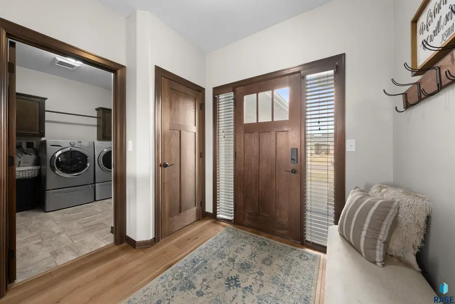 3833 S Attalia Ct, Sioux Falls, SD 57110 - Image #2