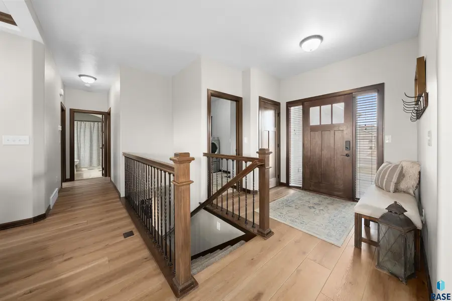 3833 S Attalia Ct, Sioux Falls, SD 57110 - Image #3