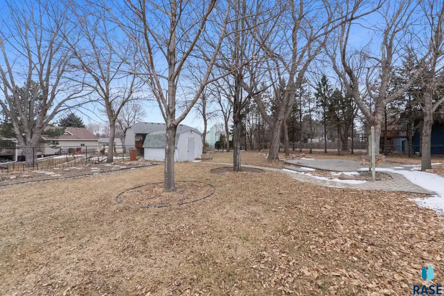 301 N Locust Ave, Sioux Falls, SD 57103 - Image #3