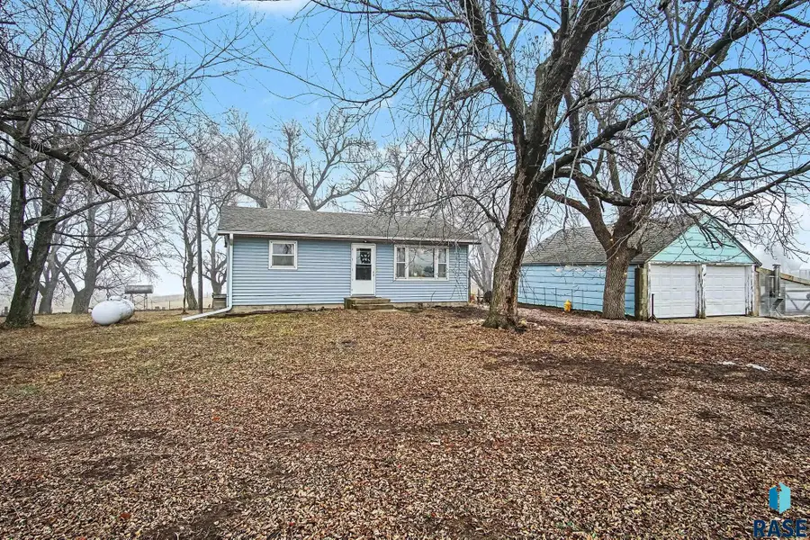 25530 481st Ave, Garretson, SD 57030 - #2