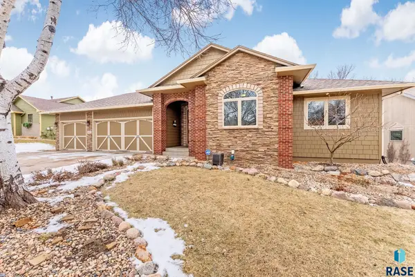 3409 S Jesse James Cir, Sioux Falls, SD 57103