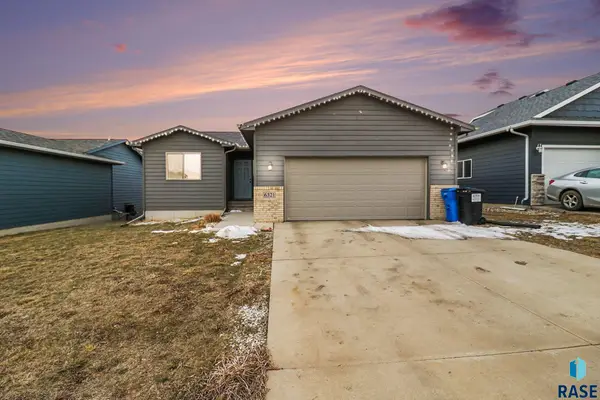6321 N Seubert Ave, Sioux Falls, SD 57104