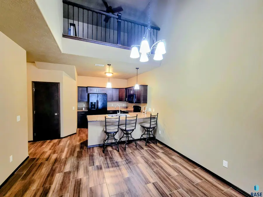 2905 E Indigo Pl, Sioux Falls, SD 57108 - Image #3