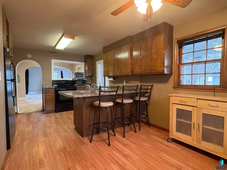 510 5th St, Scotland, SD 57059 - #2