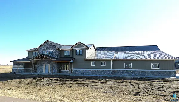 27240 S Noble Cir, Tea, SD 57064