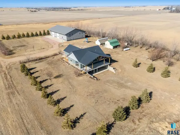 28950 476 Th Ave, Canton, SD 57013