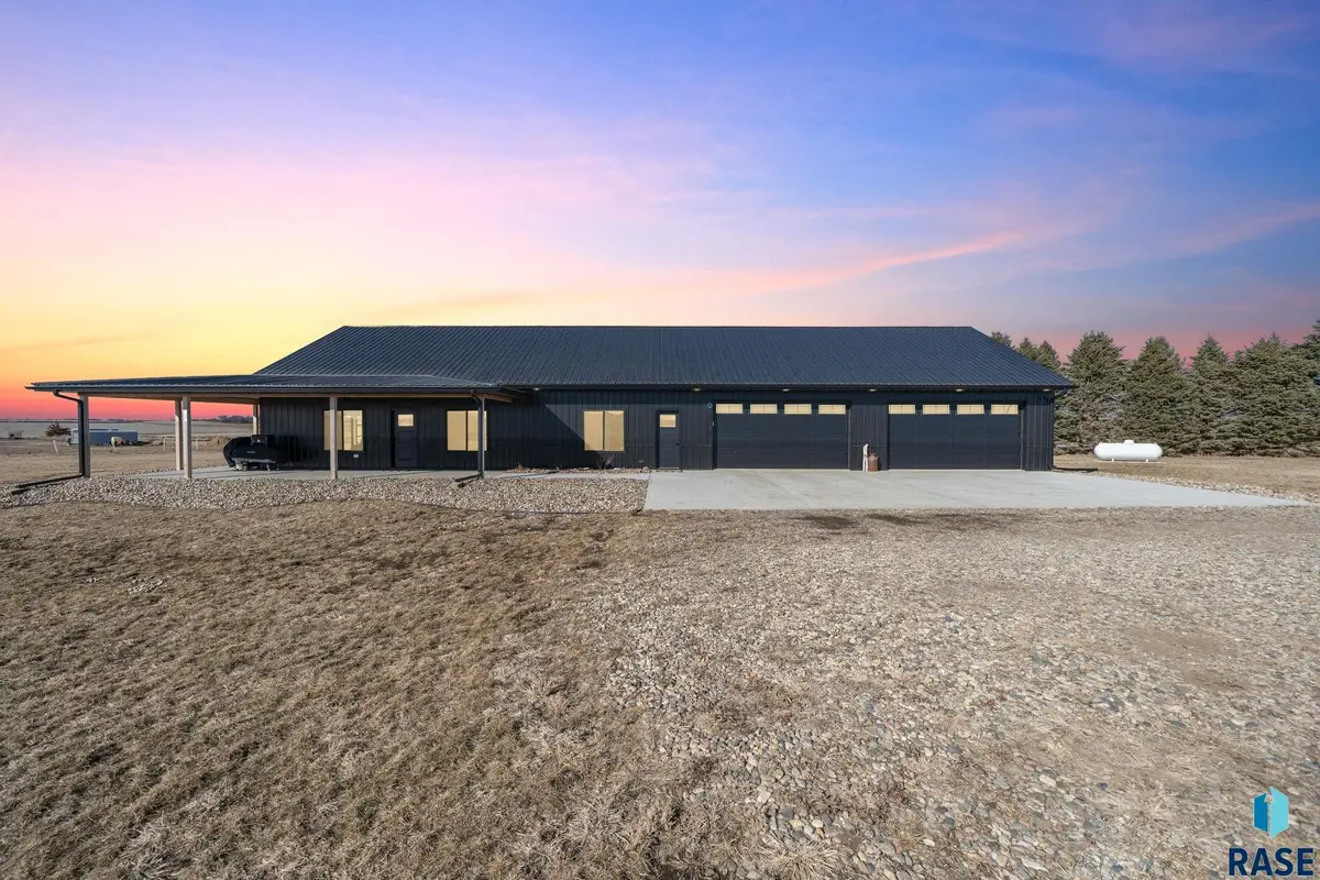 24987 479th Ave, Garretson, SD 57030 - #1