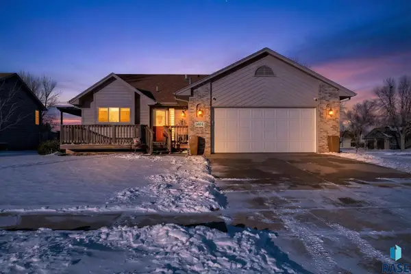 1604 E 62nd St, Sioux Falls, SD 57108