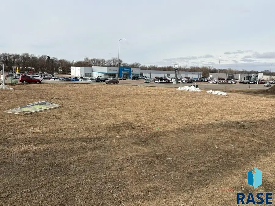 TBD Washington Ave Se, Madison, SD 57042 - #3