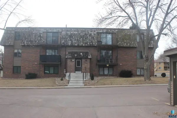 3704 S Terry Ave #302, Sioux Falls, SD 57106