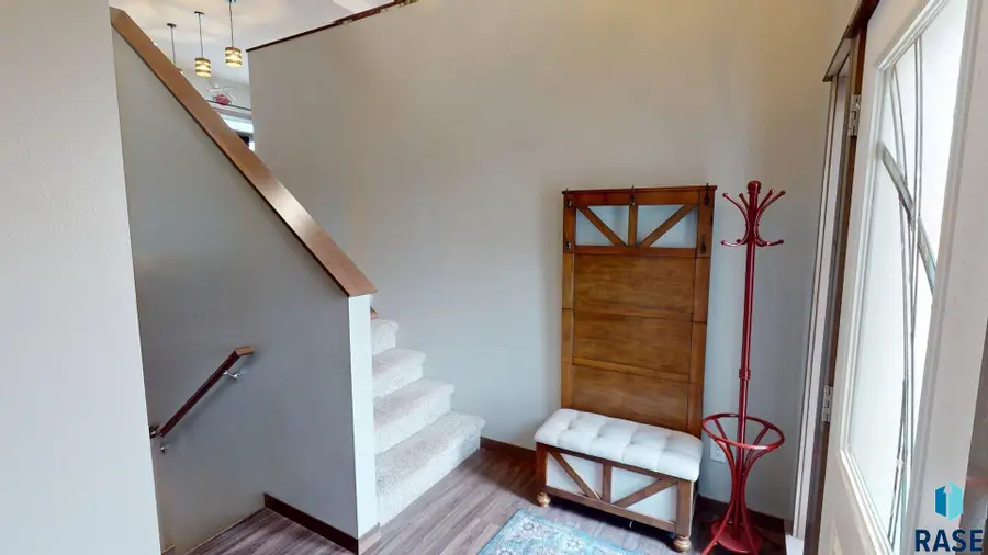 1208 E 6th St, Volga, SD 57071 - #3