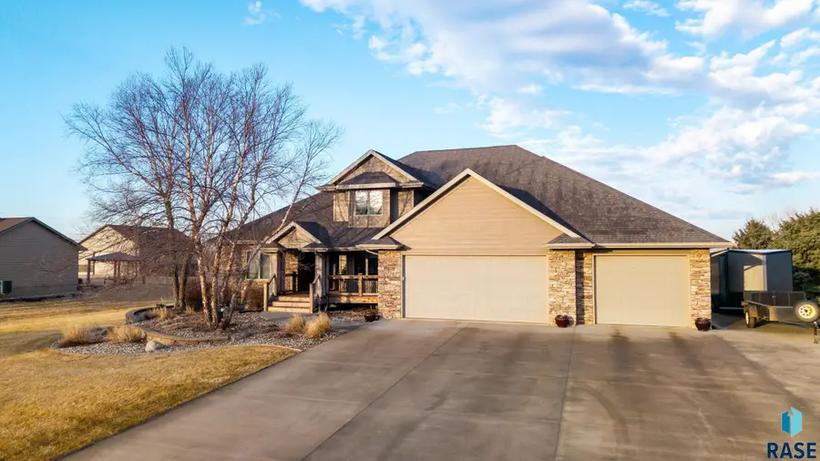 27193 Willow View Cir, Harrisburg, SD 57032 - #2