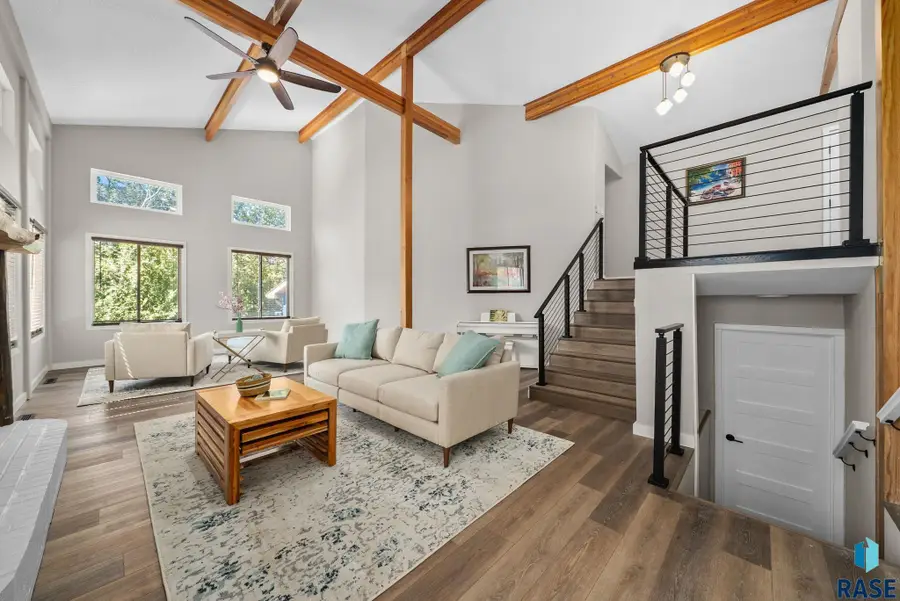 35 N Oak Pl, Sioux Falls, SD 57110 - #3