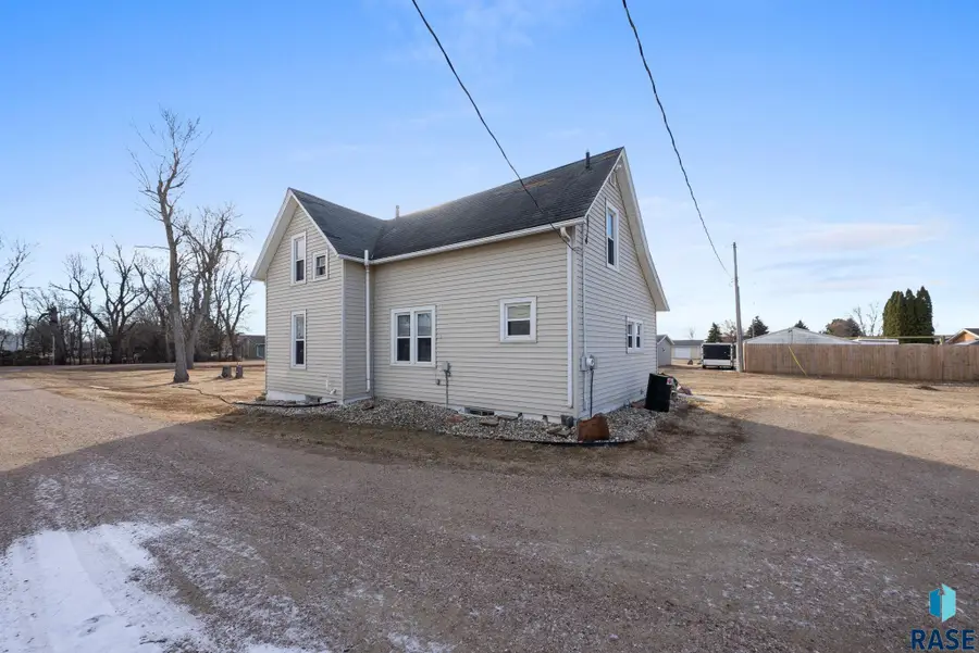 305 Louise Ave, Worthing, SD 57077 - #3