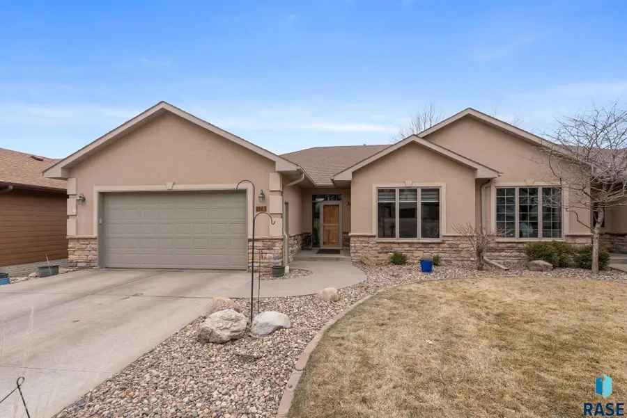 2603 S Big Timber Pl, Sioux Falls, SD 57105 - #2