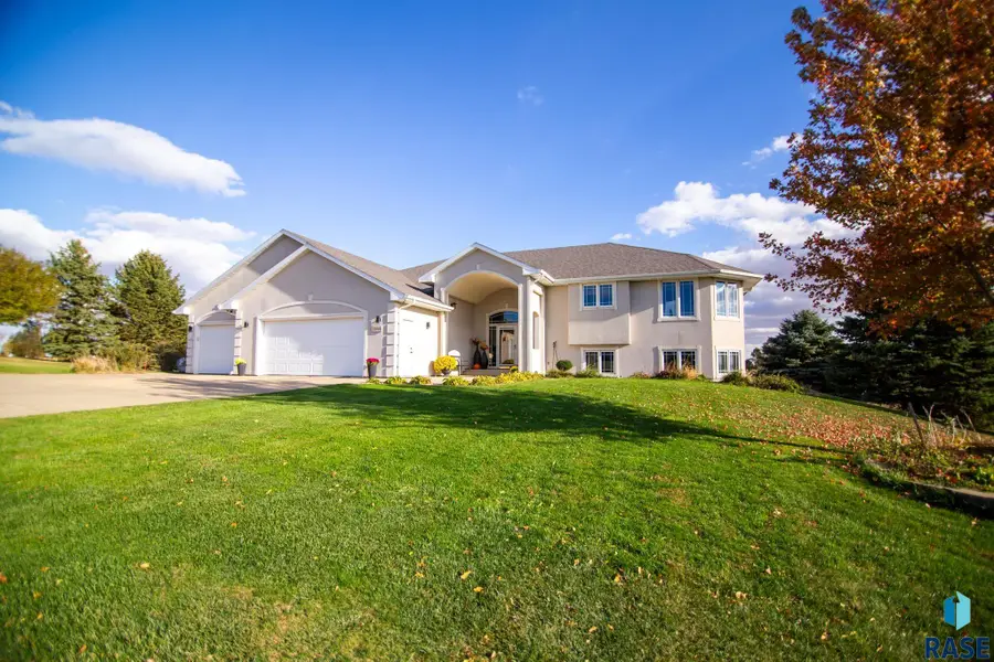 47869 Chateau Ct, Harrisburg, SD 57032 - #3