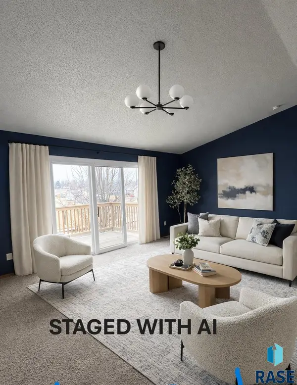 4620 E 3rd St #8, Sioux Falls, SD 57110