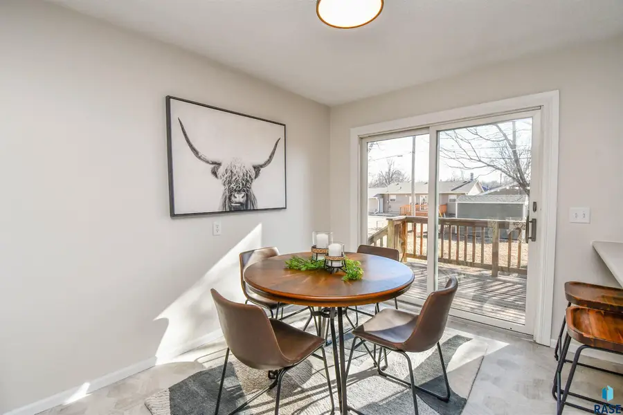 2109 E 1st St, Sioux Falls, SD 57103 - #3